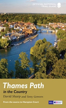 Thames Path - in the Country: From the source to Hampton Court